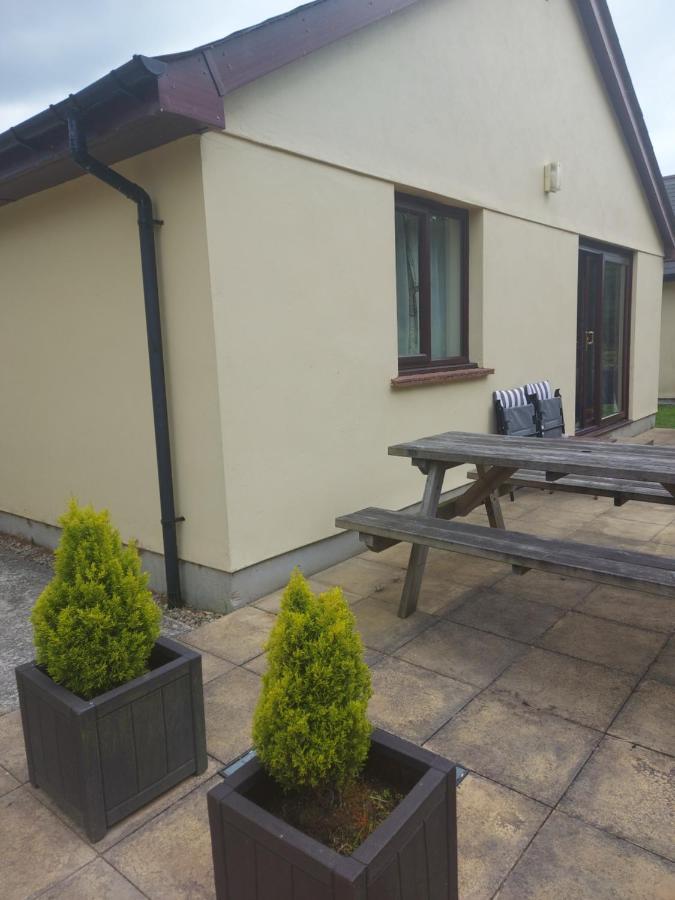 Вилла 10 The Parklands - Cosy Bungalow In Cornwall Kilkhampton Экстерьер фото